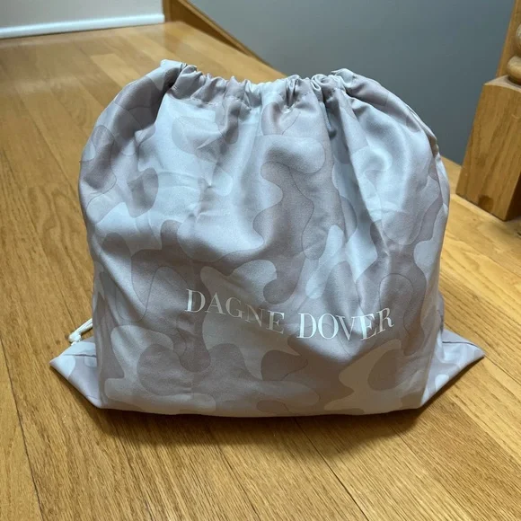 Dagne Dover Landon Carryall Extra Small in Dune - Picture 13 of 14